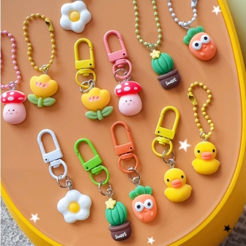 Kawaii Emoji soft pvc keychain filling machine